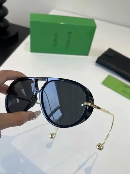 Disney Christmas 2025 Lil Rin Rin Plush Badge Red New